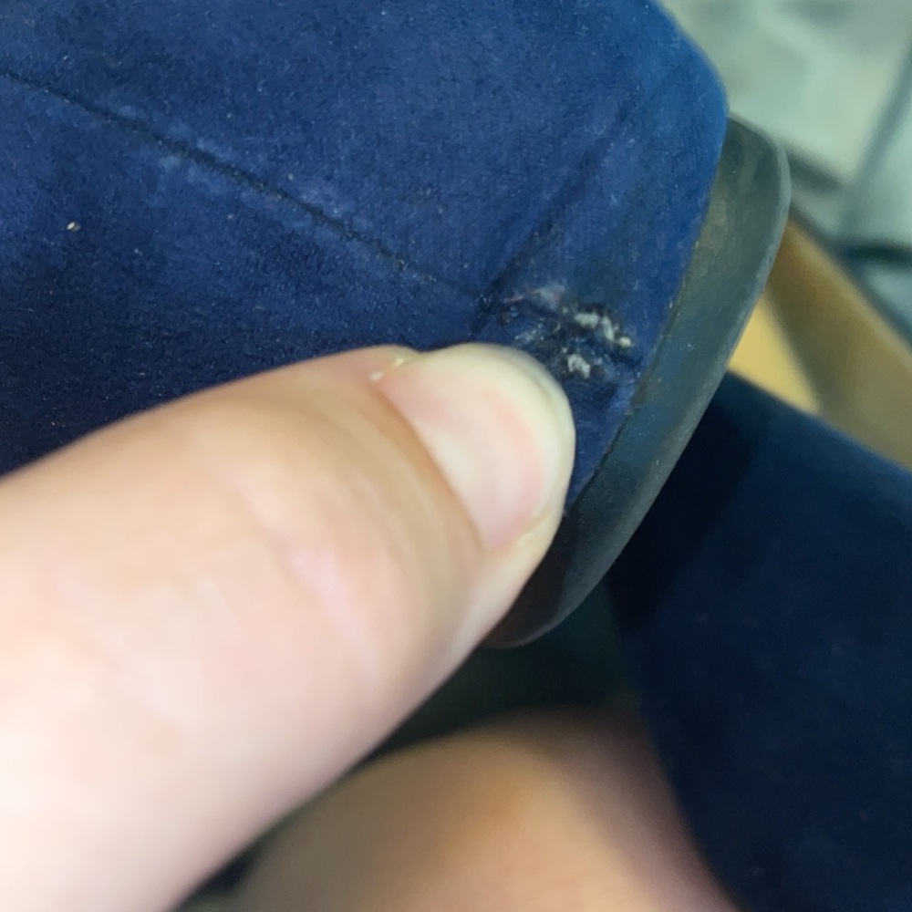 GUC - Express - Navy Blue Flats - Picture 5 of 5